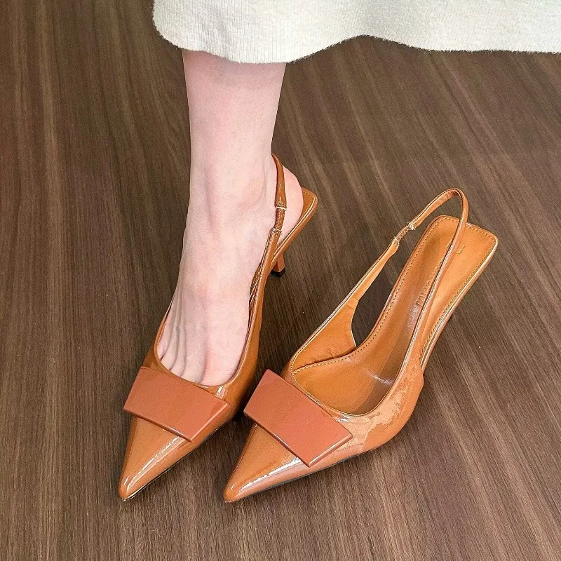 Fashion Square Buckle Pointed  – Summer Clothing Sale recenzja i cena