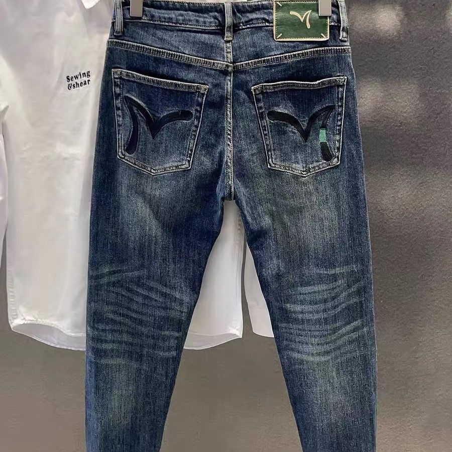 Menswear Clothing Retro Jeans  – Summer Clothing Trends 2025 recenzja i cena